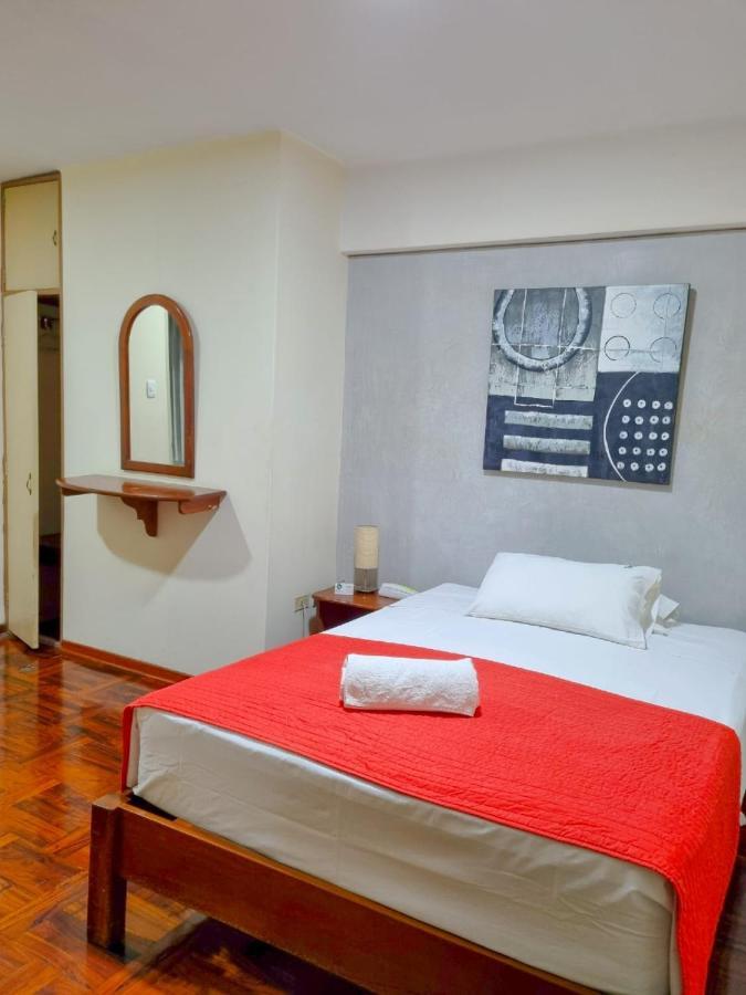 Hostal Solari 特鲁希略 外观 照片
